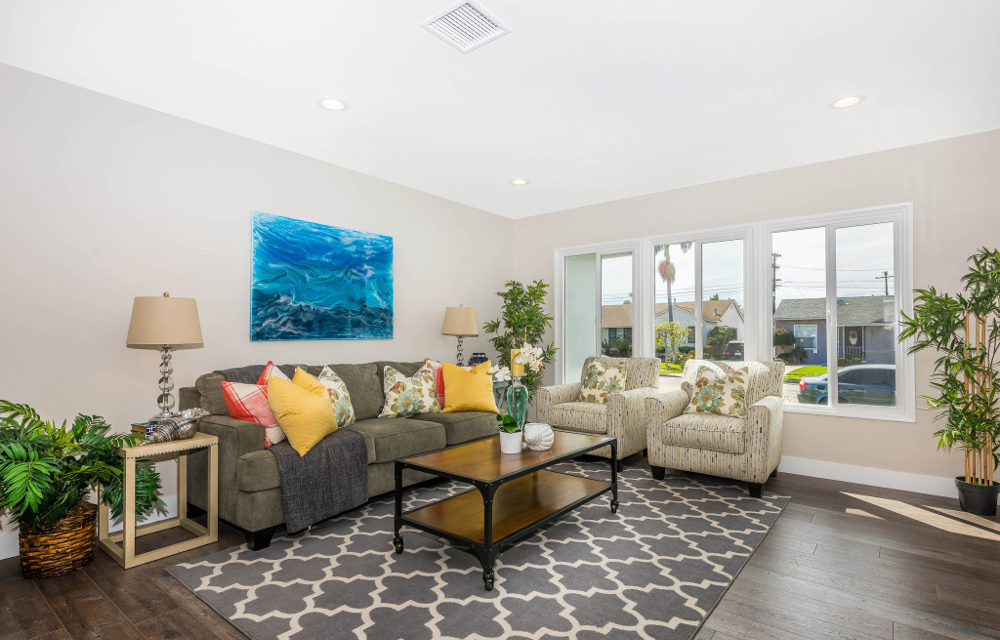 HGTV’s Flip or Flop IDENTITY HOME staging+design